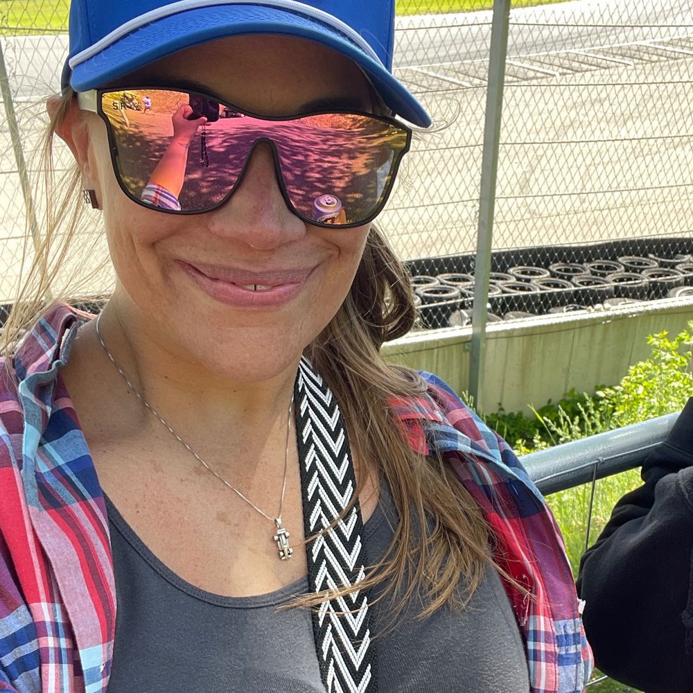 🏁 Alyssa 🏎️💨