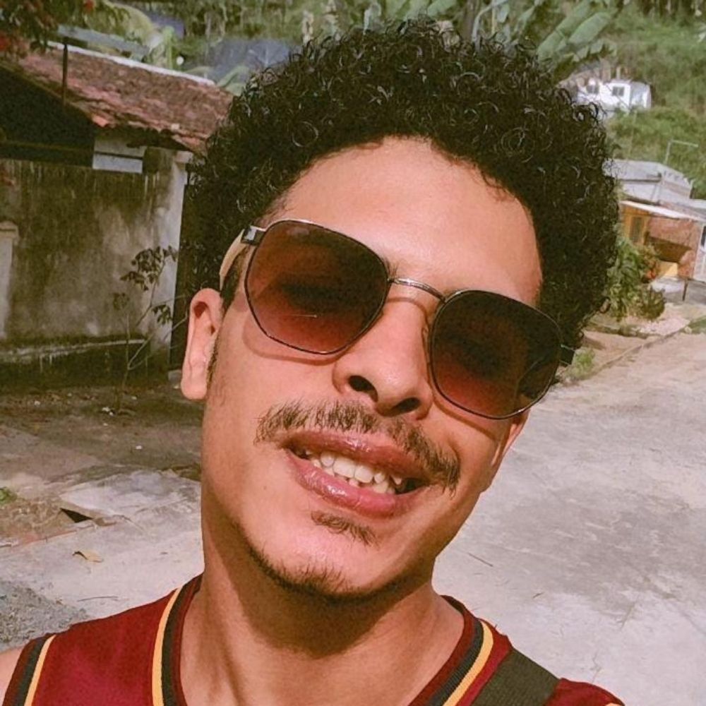 Gustavo Adriano