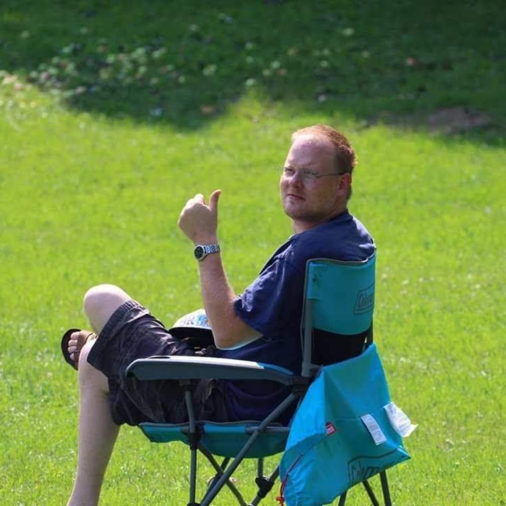 Aaron Flora
