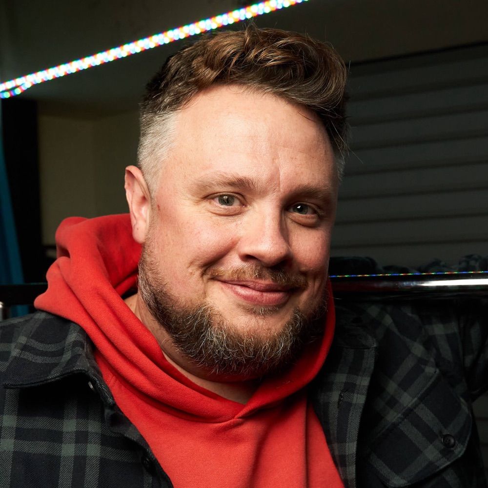 Simon Gibson