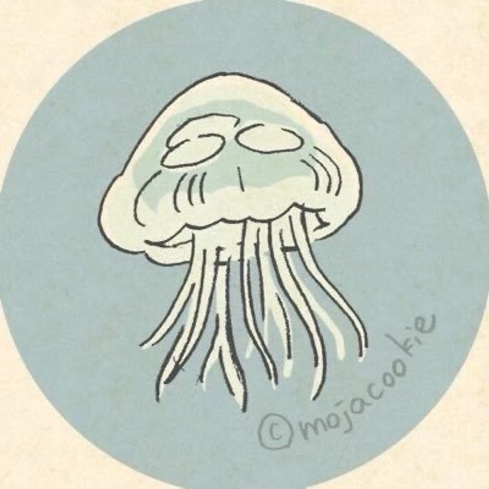 海月