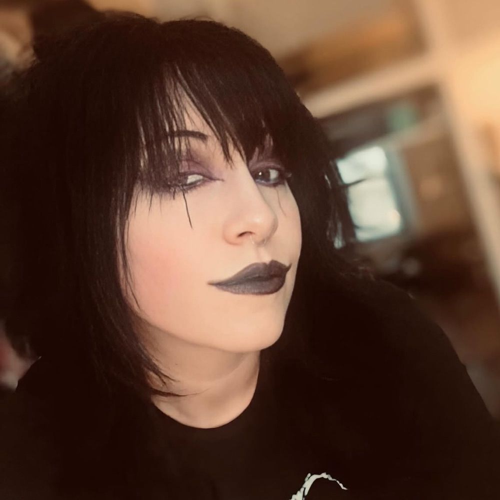 Sara 🖤