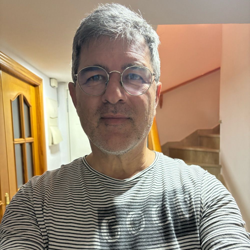 Miguel G Quesada