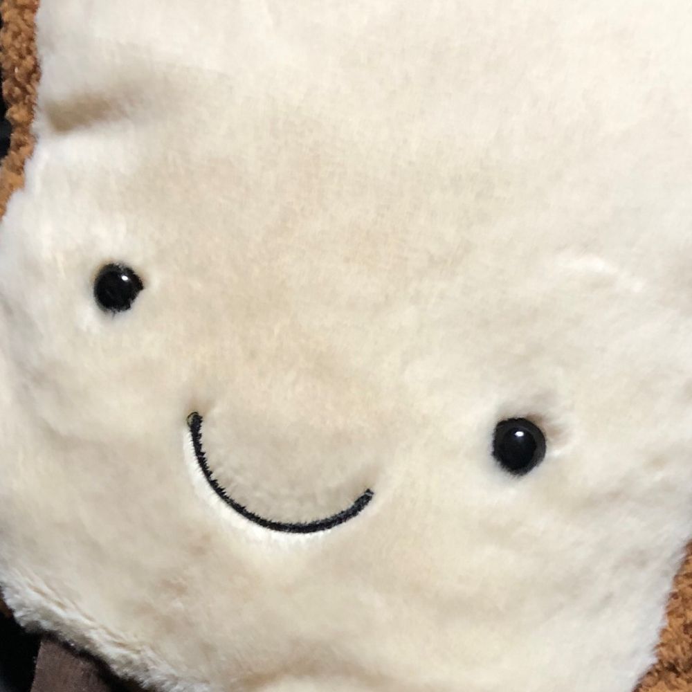 なっつ