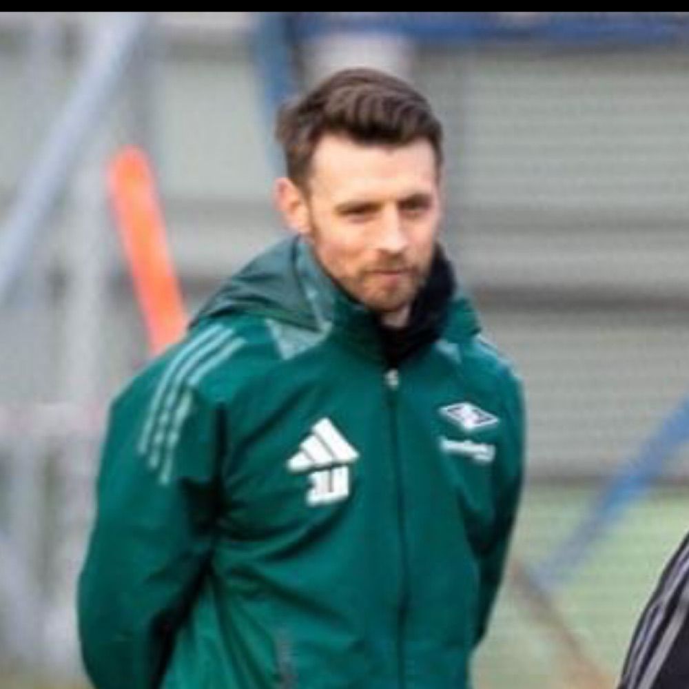 Jonas L Hansen