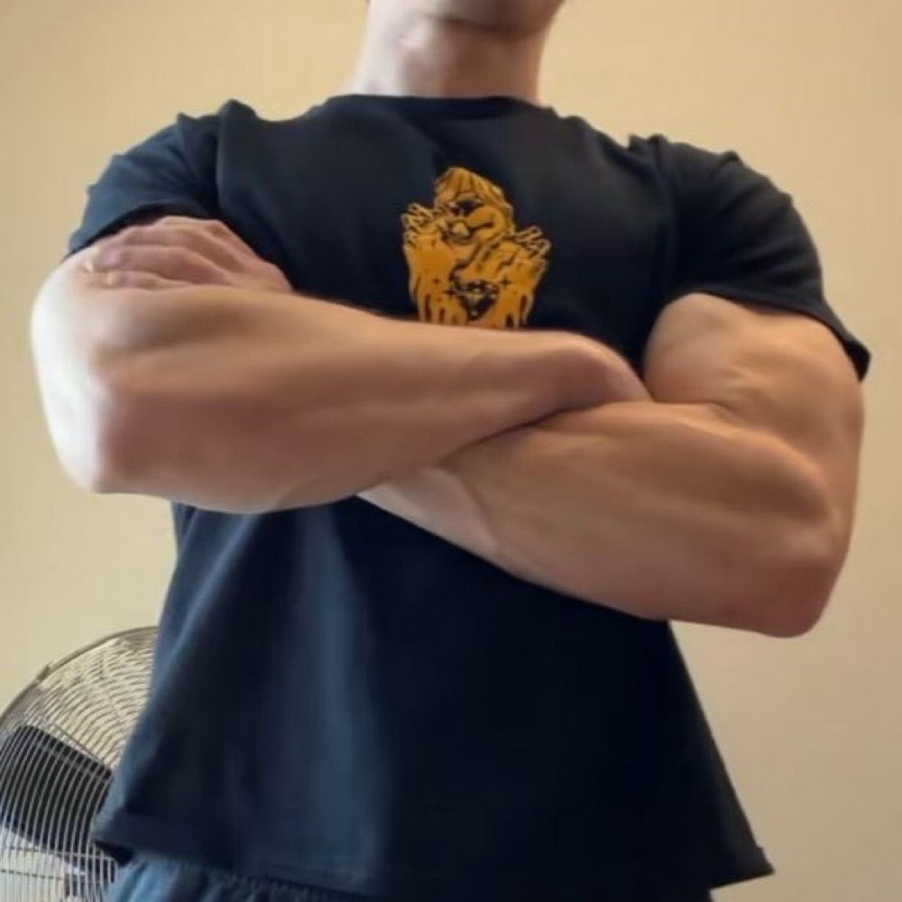 Boy +18 