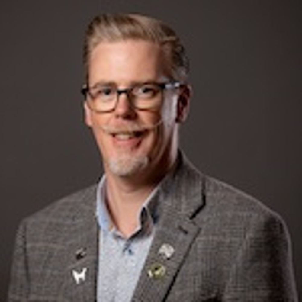 Dr Matt McLain