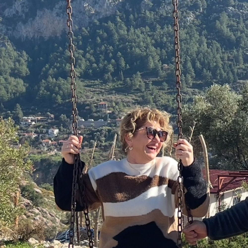 Özlem Çevik