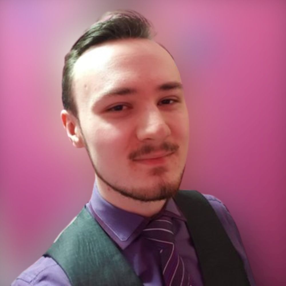 J Wall, the Wayfarer [Ze / Hir]