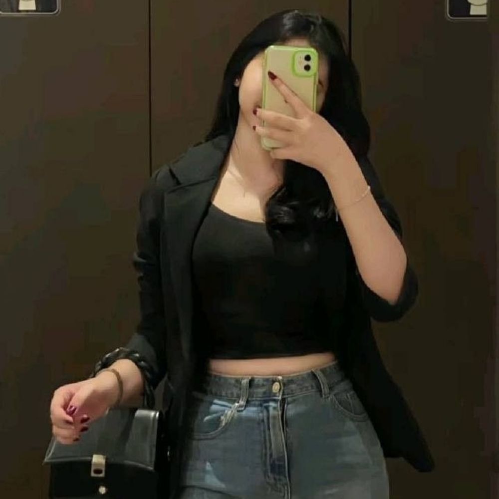 Sheeza Khan