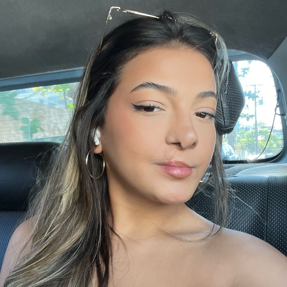 babi queiroz