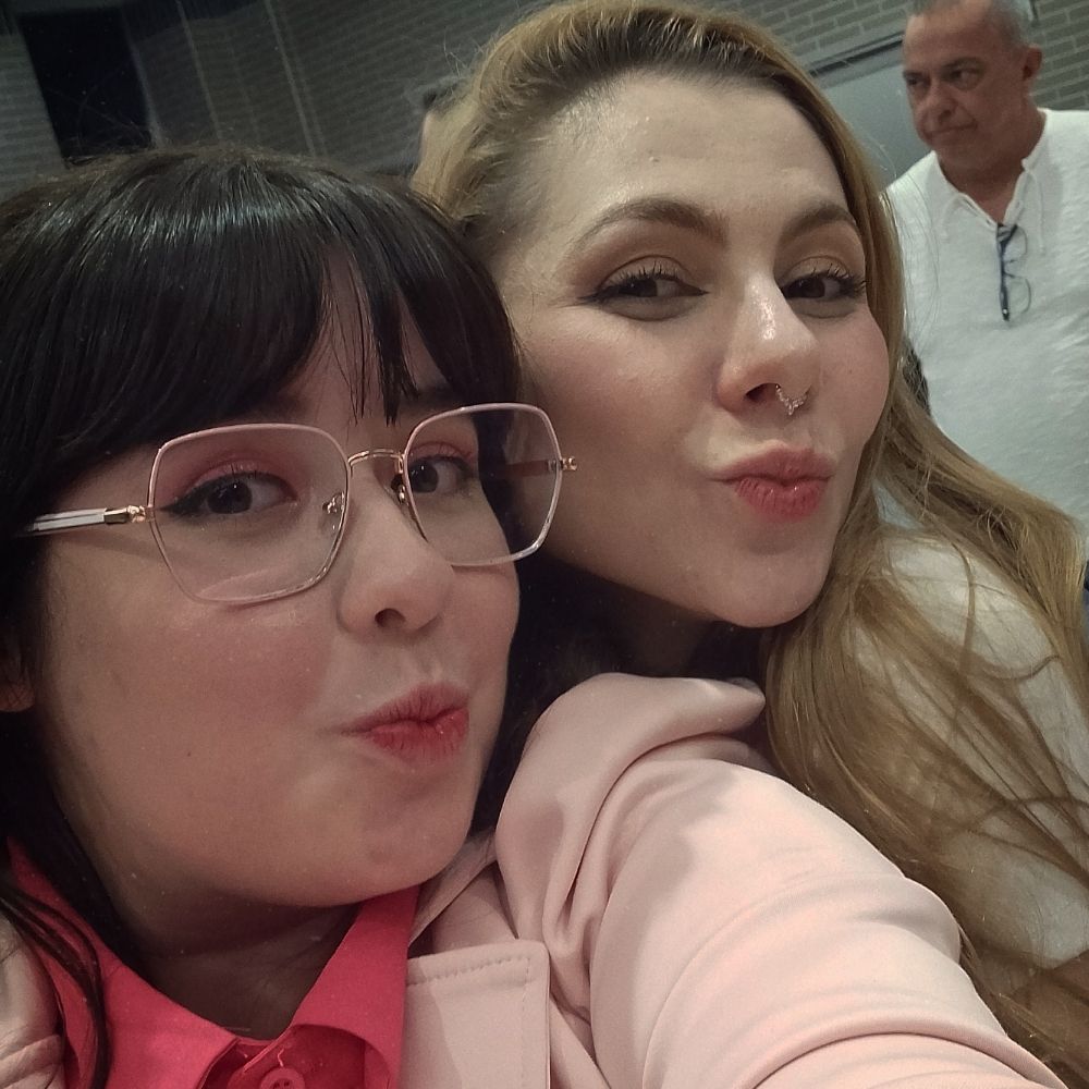 Ale🎓💗