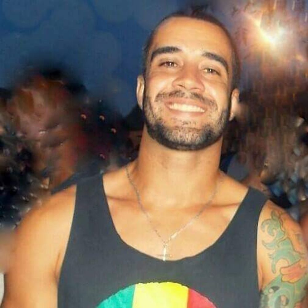 Carlos..