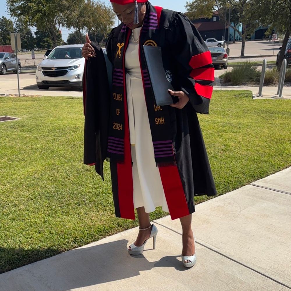 Dr. Stephanie ✨