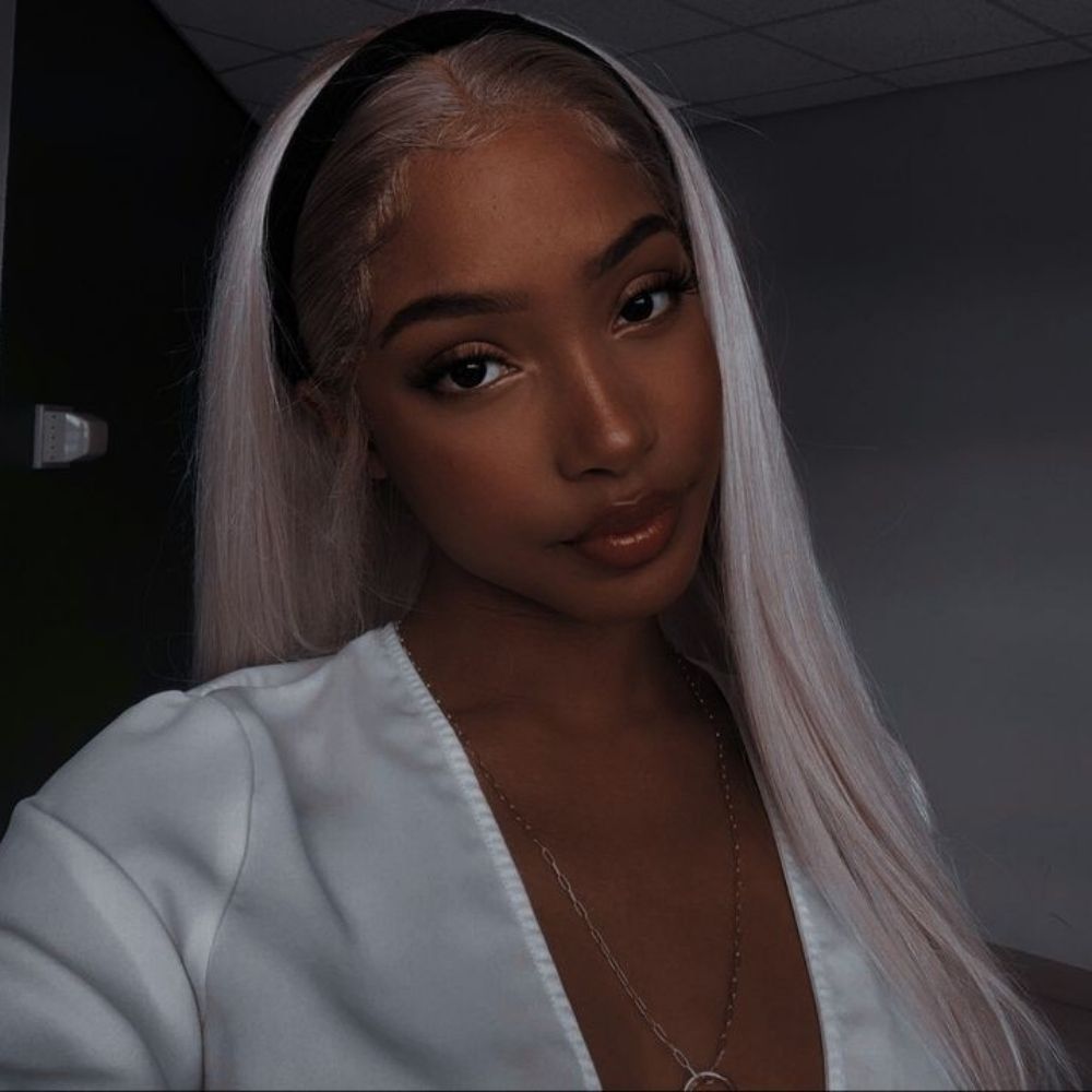  Eva