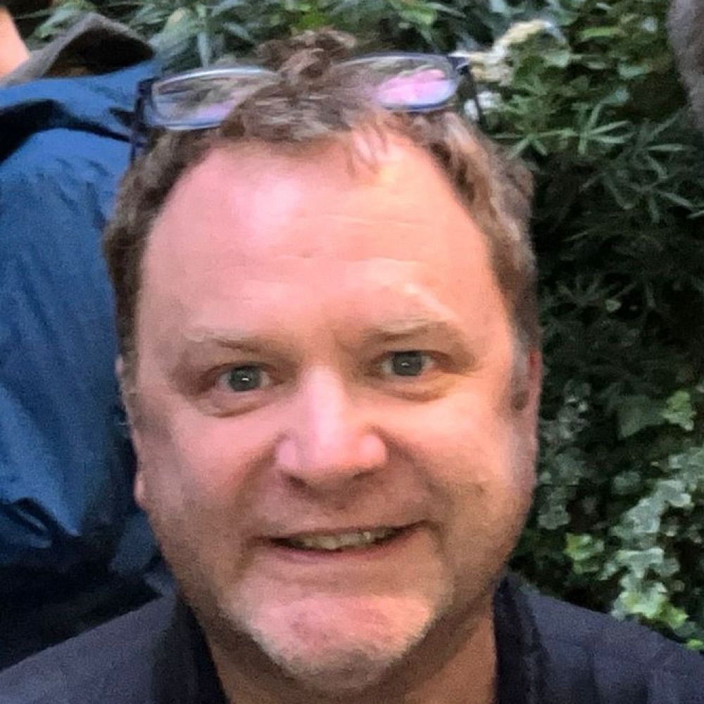 Chas Hallett