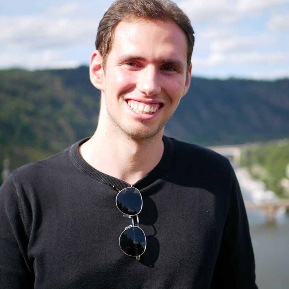 Konstantin Zach