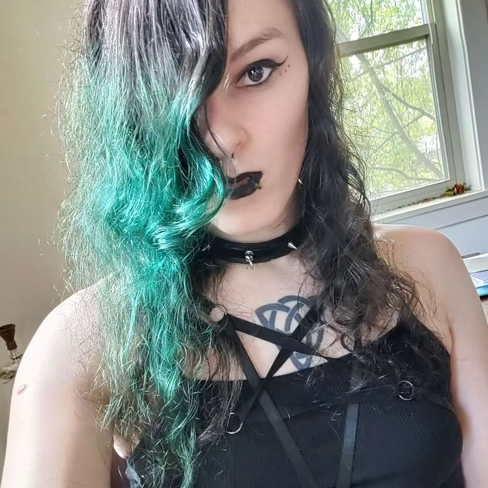 ⛧Nyxie wolf ΘΔ