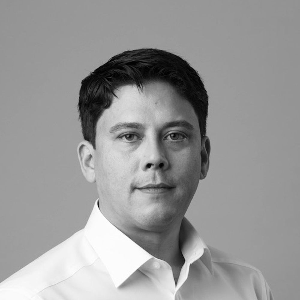 Adrian Woizik 