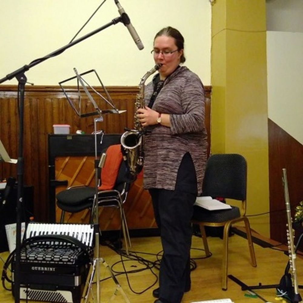 Jennifer C J Radtke