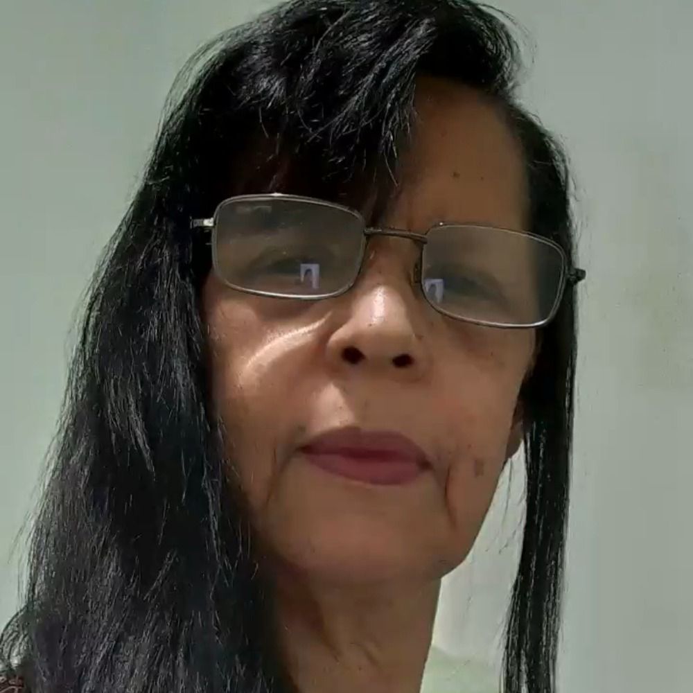 Ruth Gouvêa 