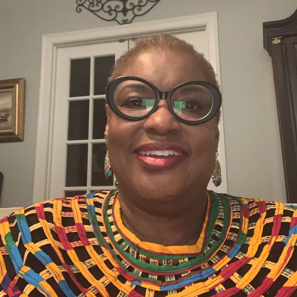 Jacqueline L Williams