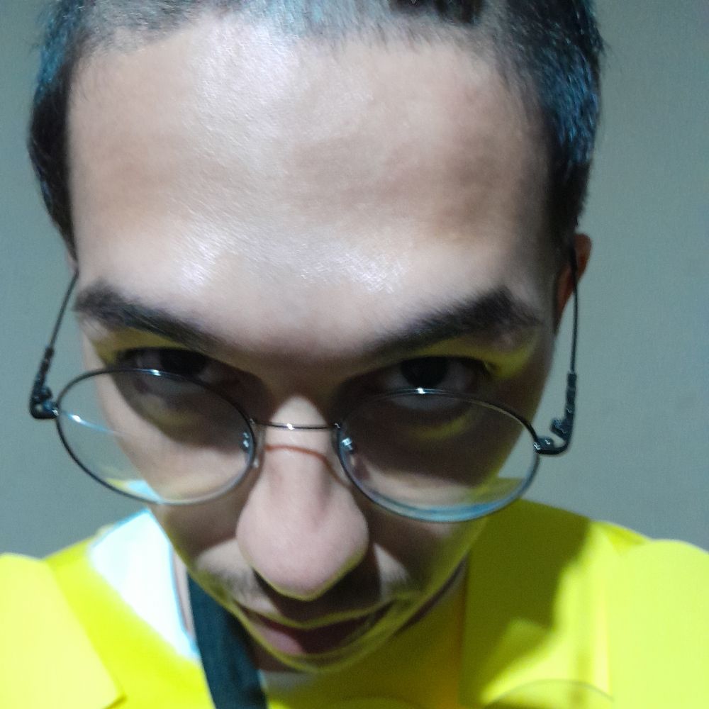 Lucas ou Forli ou (Li)⁴