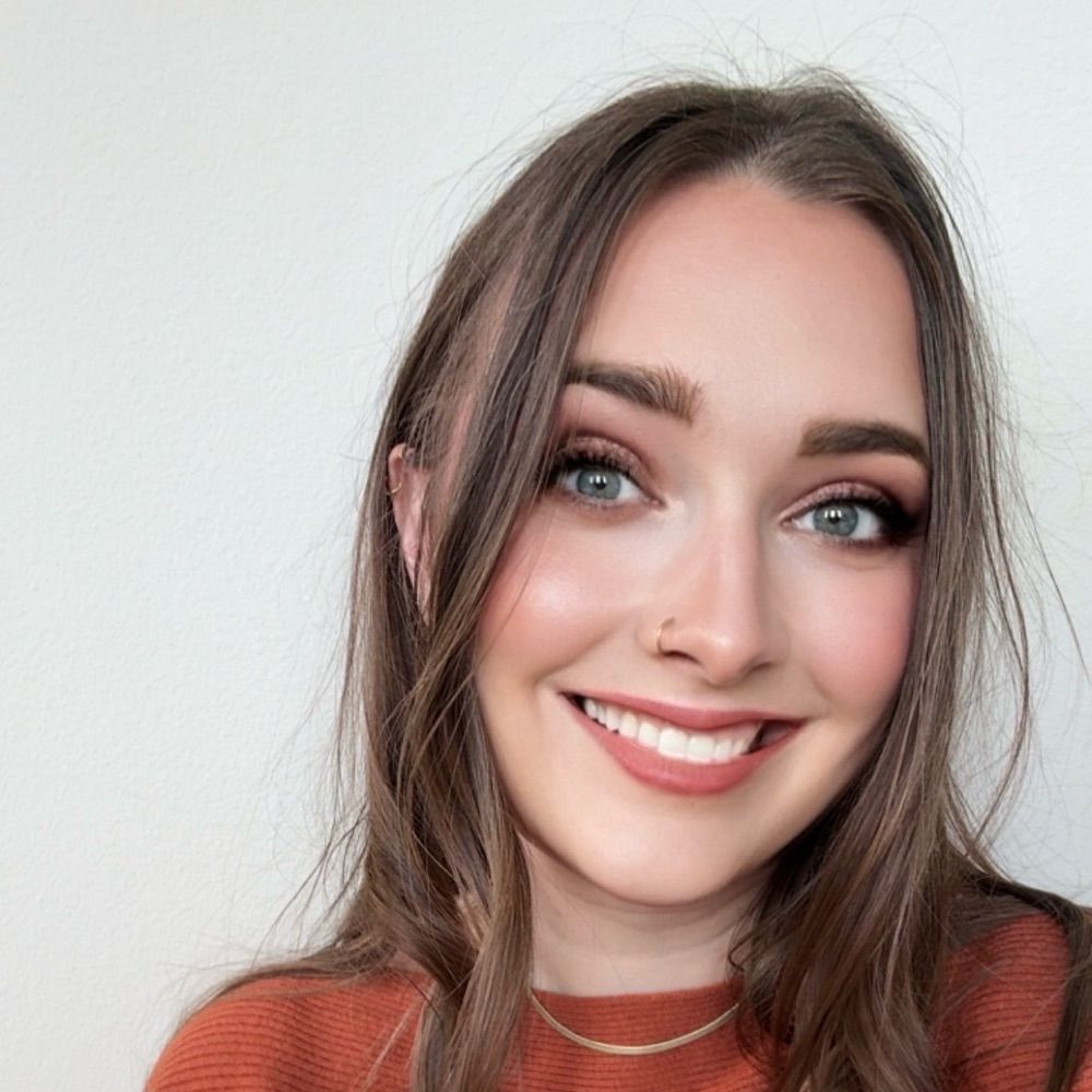 Jacquie Capur