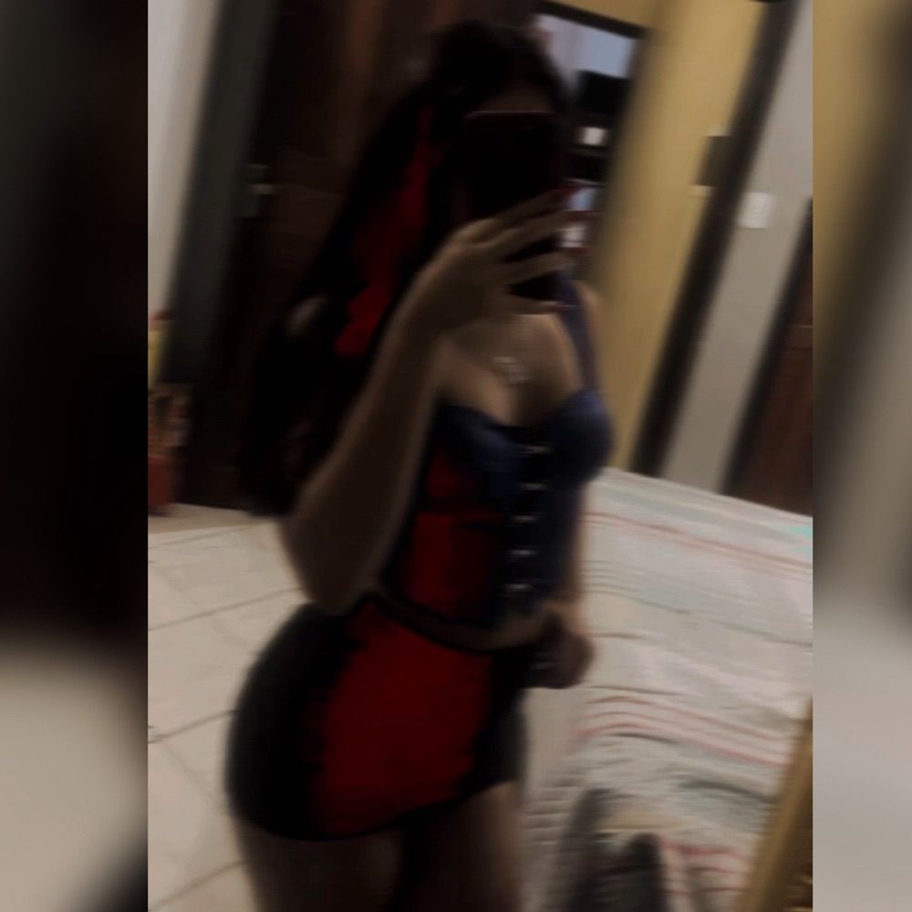 👸🏻