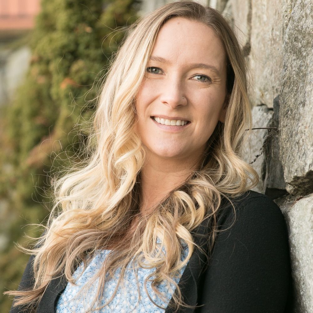 Roselyn Peterson, PhD