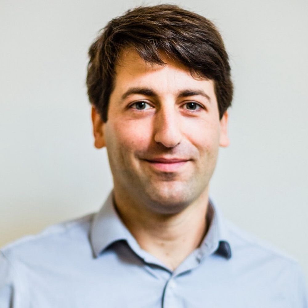 Tomas Weiss