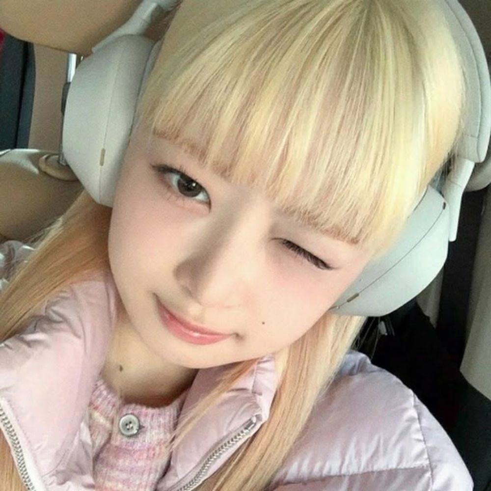 ⋆˚𝜗 Mari 𝜚˚⋆