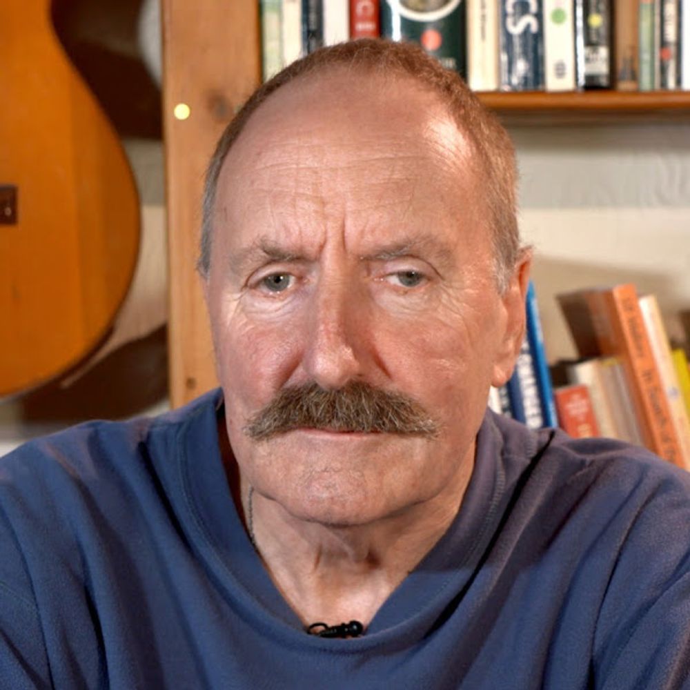 Simon Webb