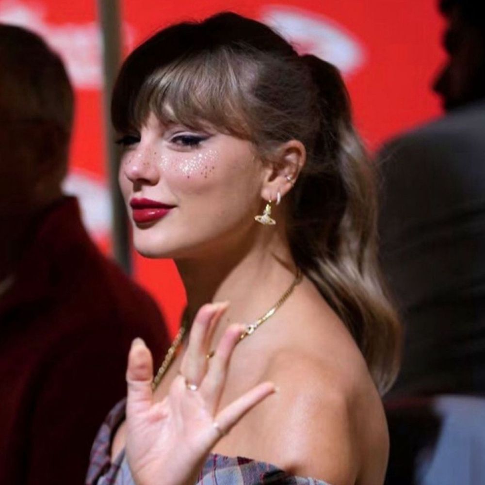 lella viu a taylor 💌