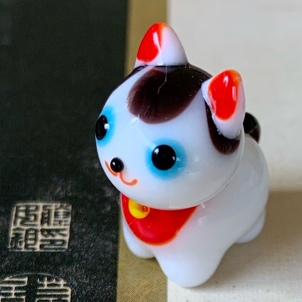ねこじた