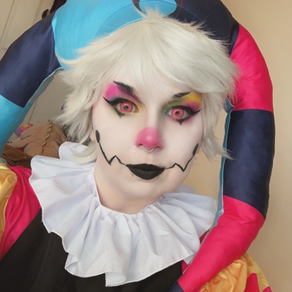 CosplaySimmer