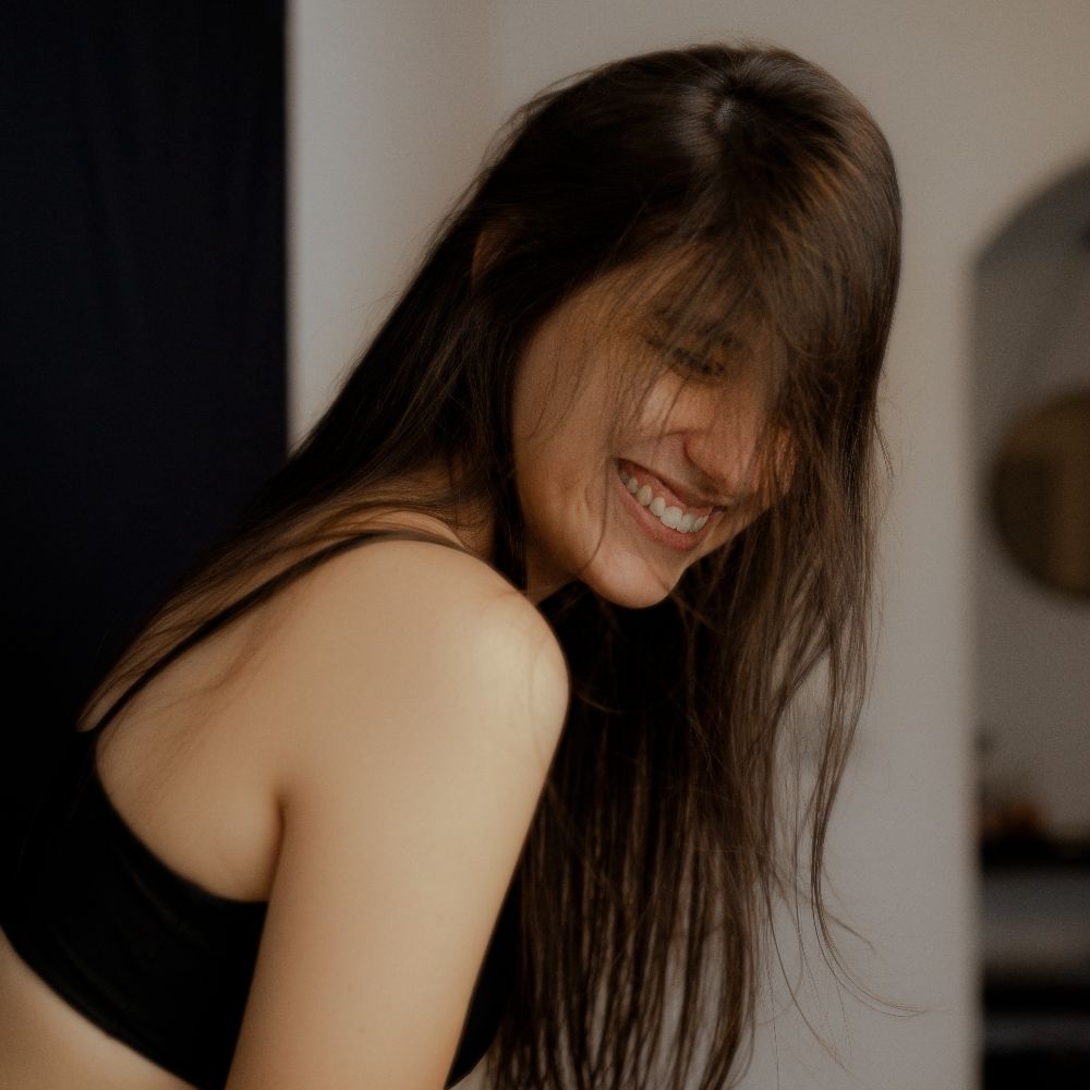 Daphne Henzell 