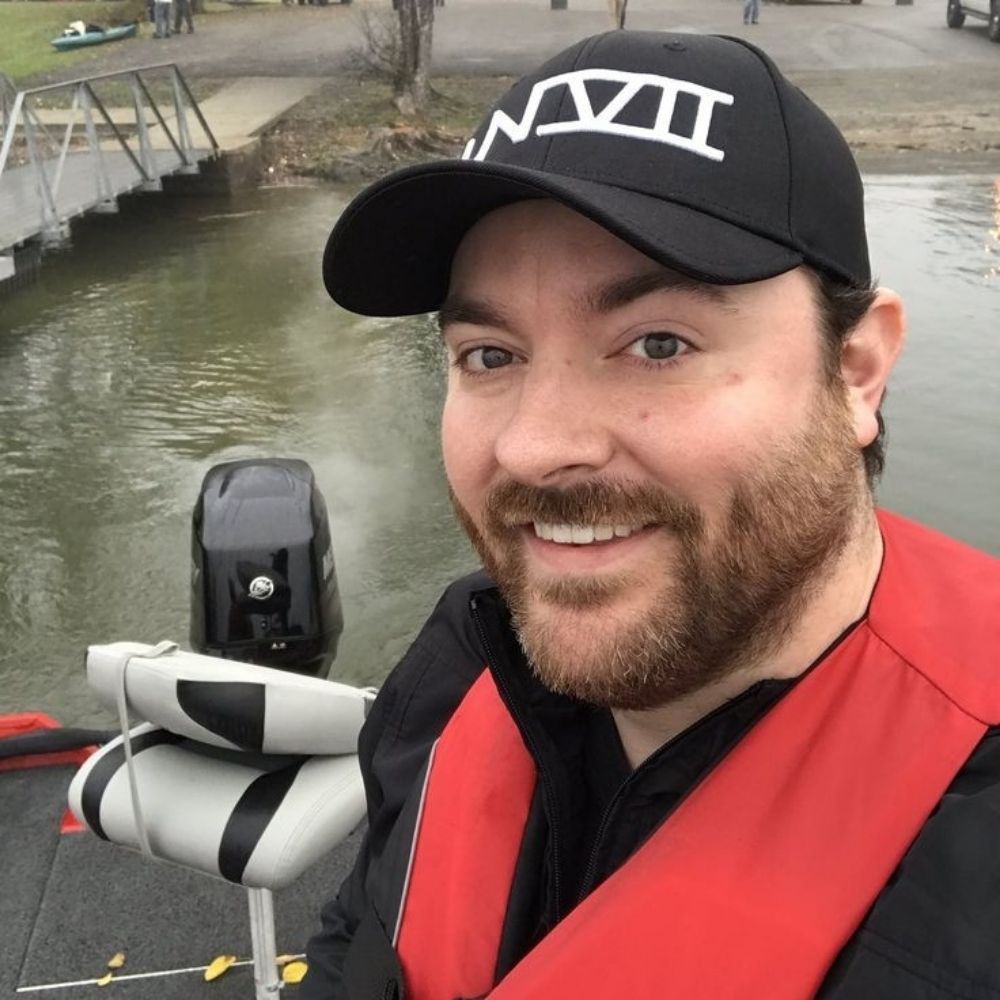 CHRIS YOUNG