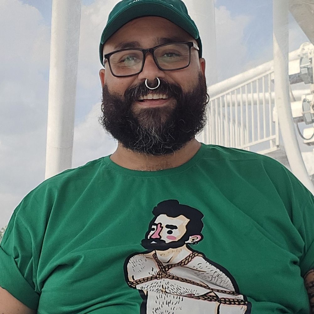 Cris Pereira