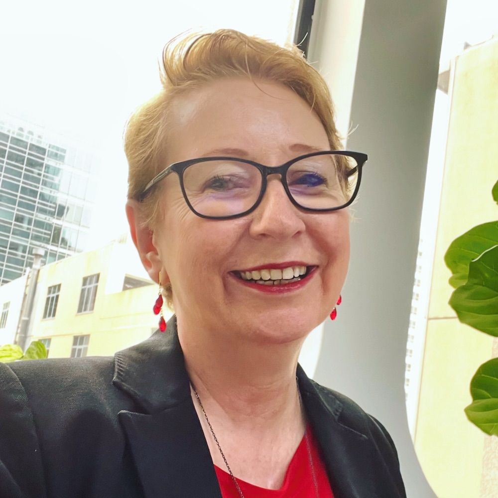 Dr Shani Hartley