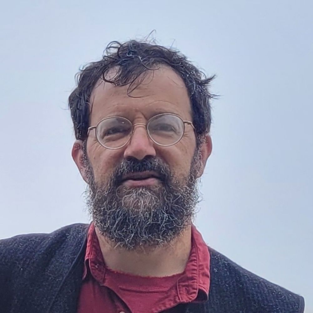 Jason E Breen