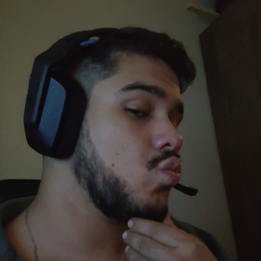 Nickolas e só