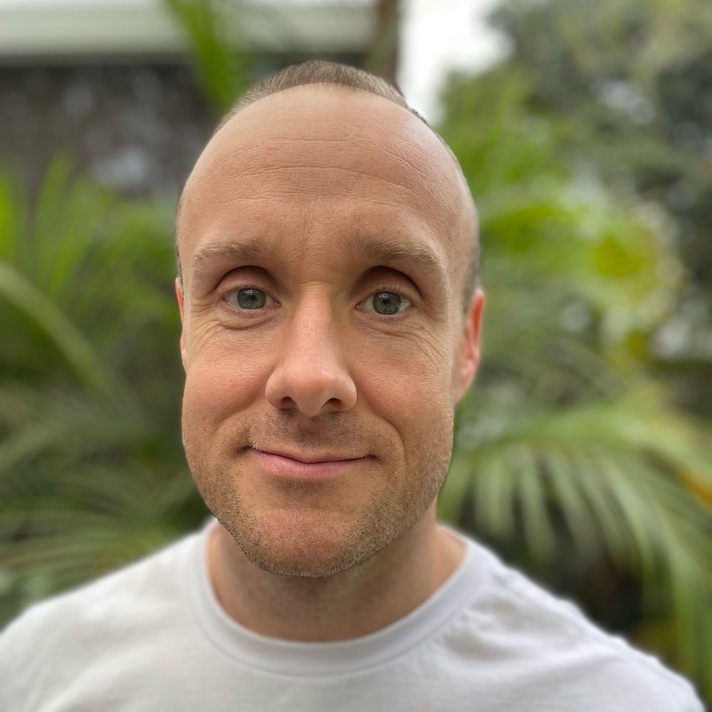 Stephen Jones | AWS Community Builder | Tech Enthusiast