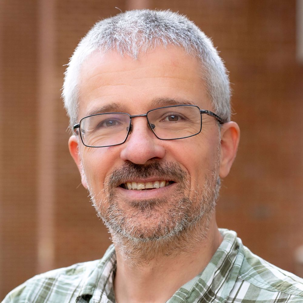 Thomas Nowotny's avatar