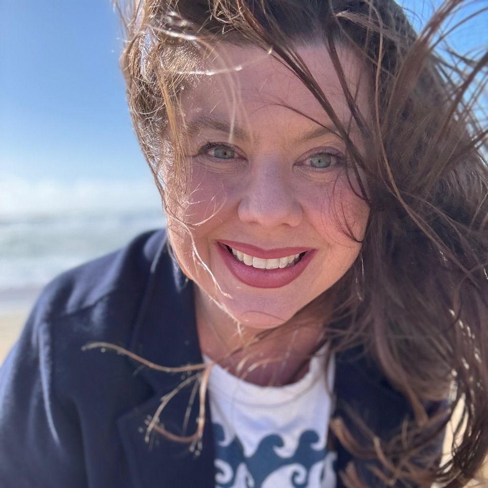 Kelly Grace Thomas