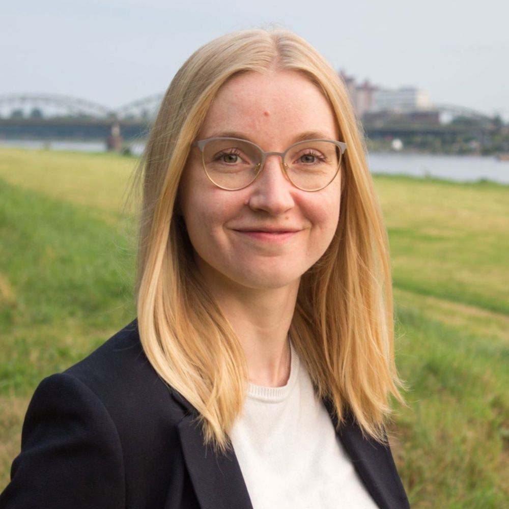 Carola Stapper