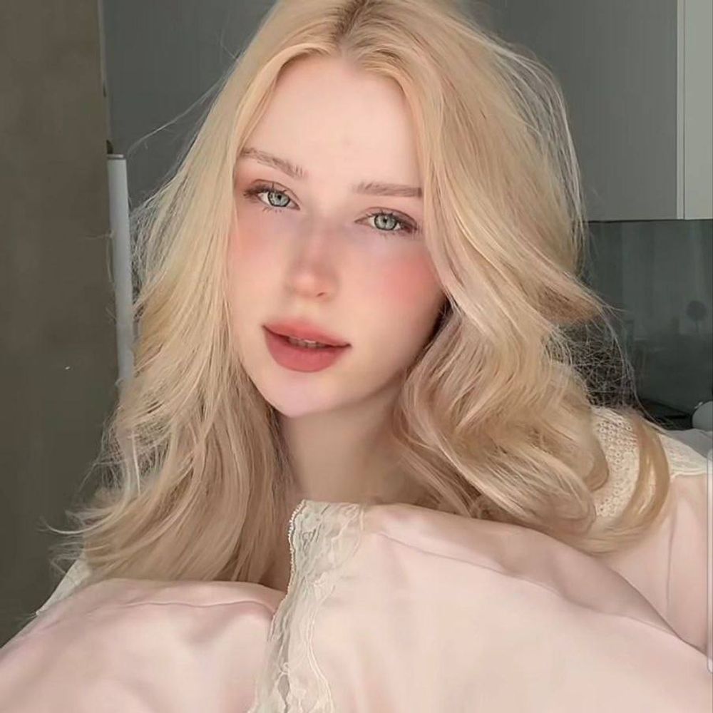 𝑮𝒂𝒃𝒃𝒚 𝑸𝒊𝒏