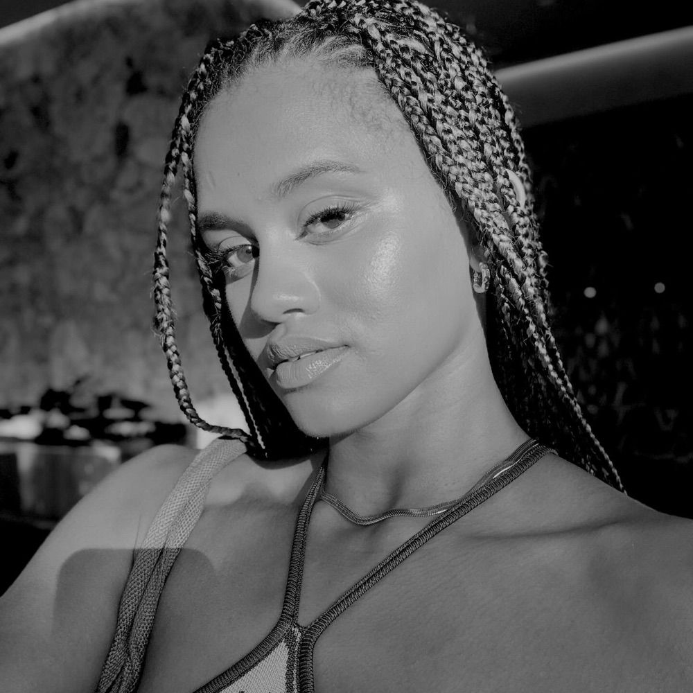Bri… Here Chillin