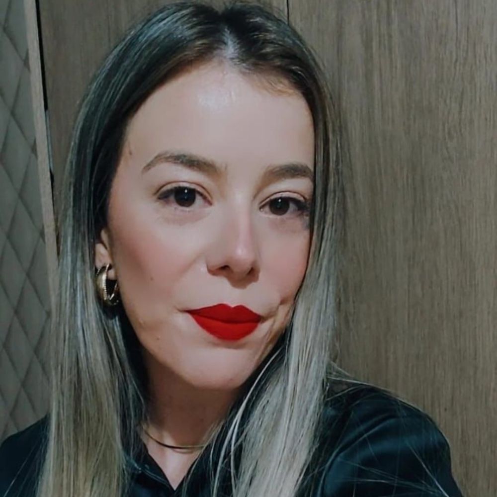 Pâmela.