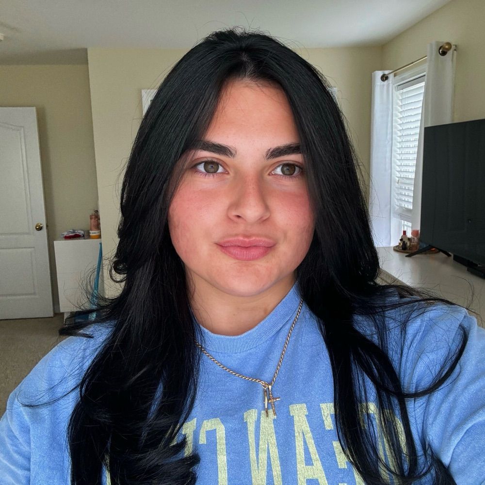 Selena Chila 💌